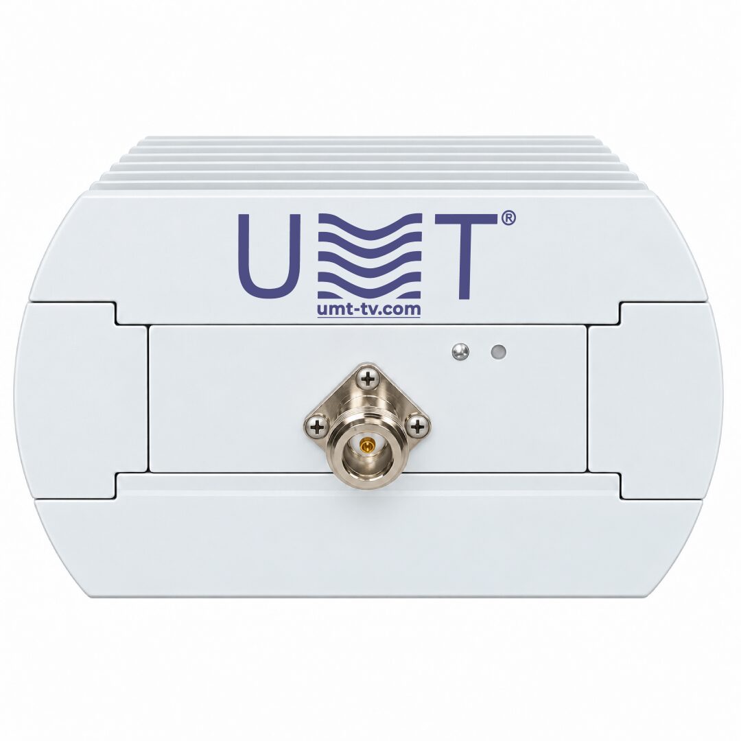 BUC-K-1-23.55 avec référence de fréquence interne de 10 MHz