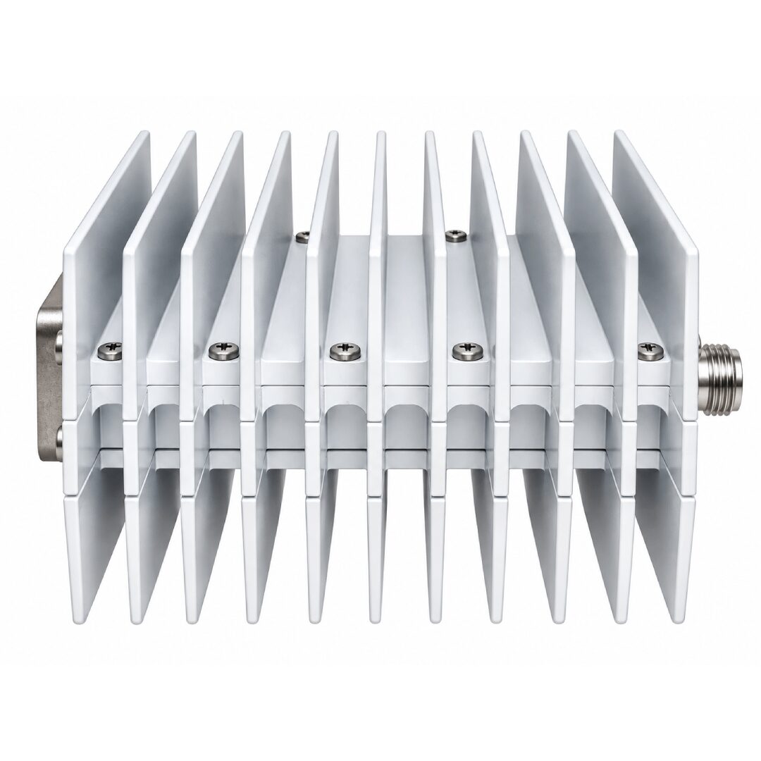 BUC bande Ku 10 W avec oscillateur PLL 10.6 GHz et sortie 11.55-12.55 GHz